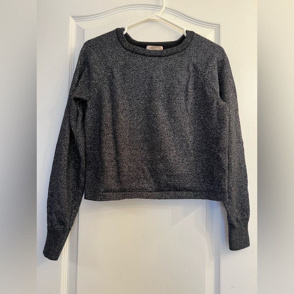 Forever 21 • Sparkly Black Long Sleeve Sweater Size S